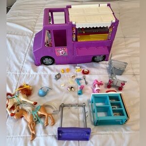 Mattel Barbie Fresh N Fun Food Truck Lot with Accessories horses waffle maker